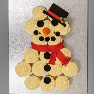 Christmas Pull Apart Cupcakes As Snowman