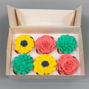 Cupcakes as Flowers For Mother’s Day